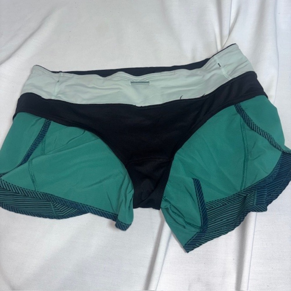 Lululemon Real Quick Shorts Teal Blue Striped Running Athletic Size 10 Low Rise - Picture 5 of 5